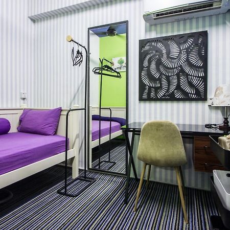 Usm Designer Dwell Hotel Джордж Таун Екстериор снимка