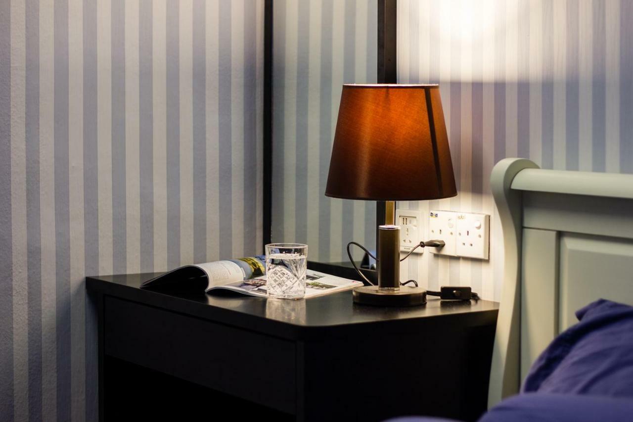 Usm Designer Dwell Hotel Джордж Таун Екстериор снимка